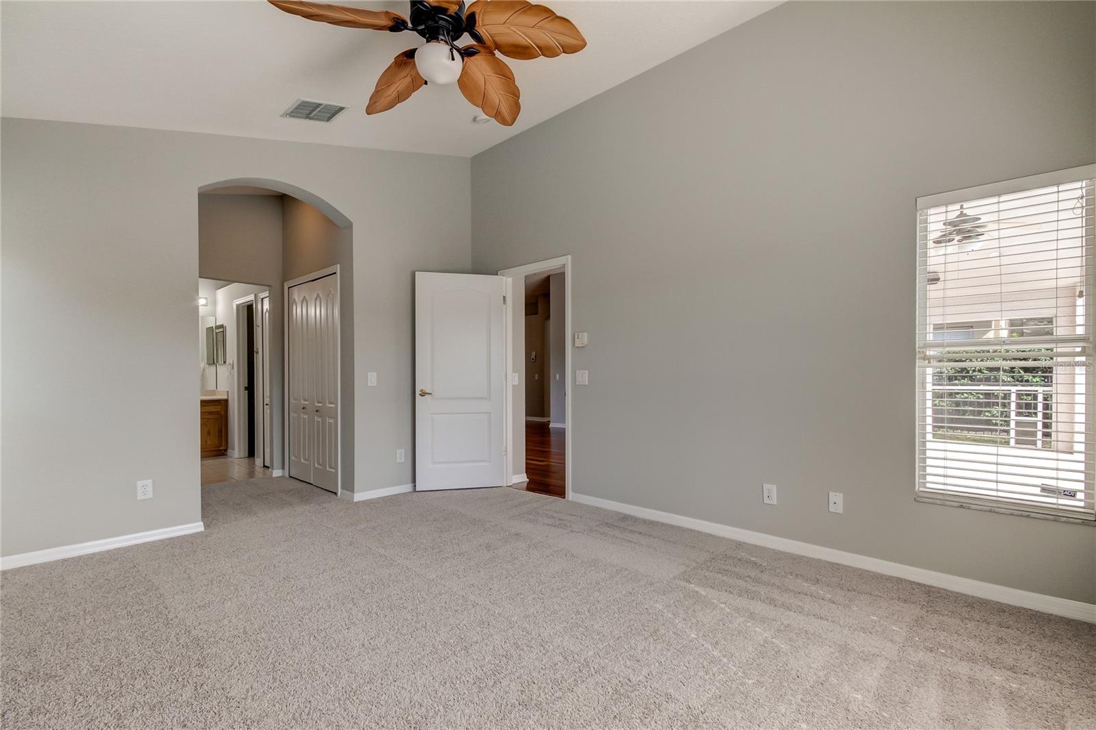 18829 MAISONS DR, LUTZ, FL, 33558