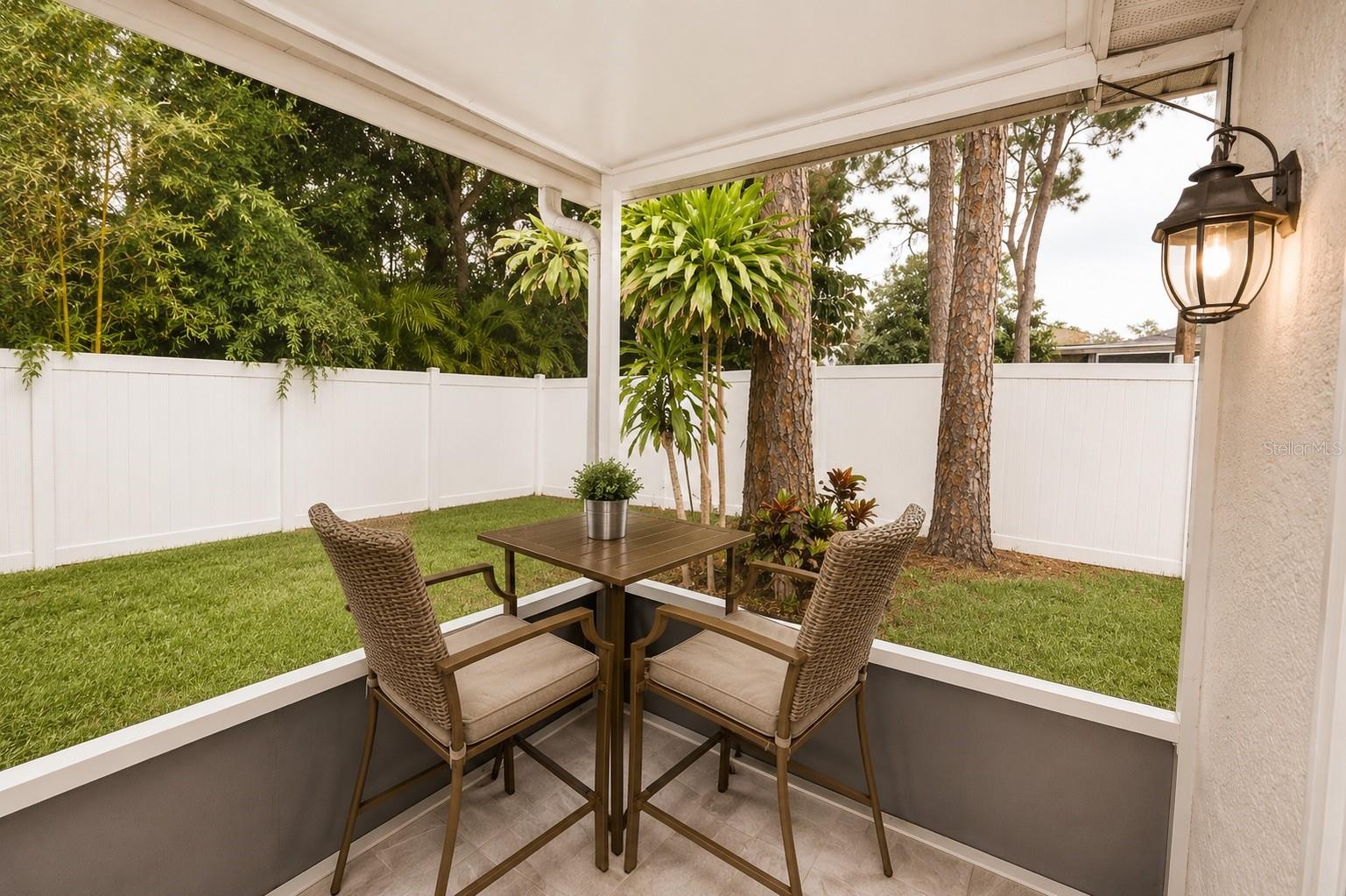 1065 LEWIS AVE, SARASOTA, FL, 34237