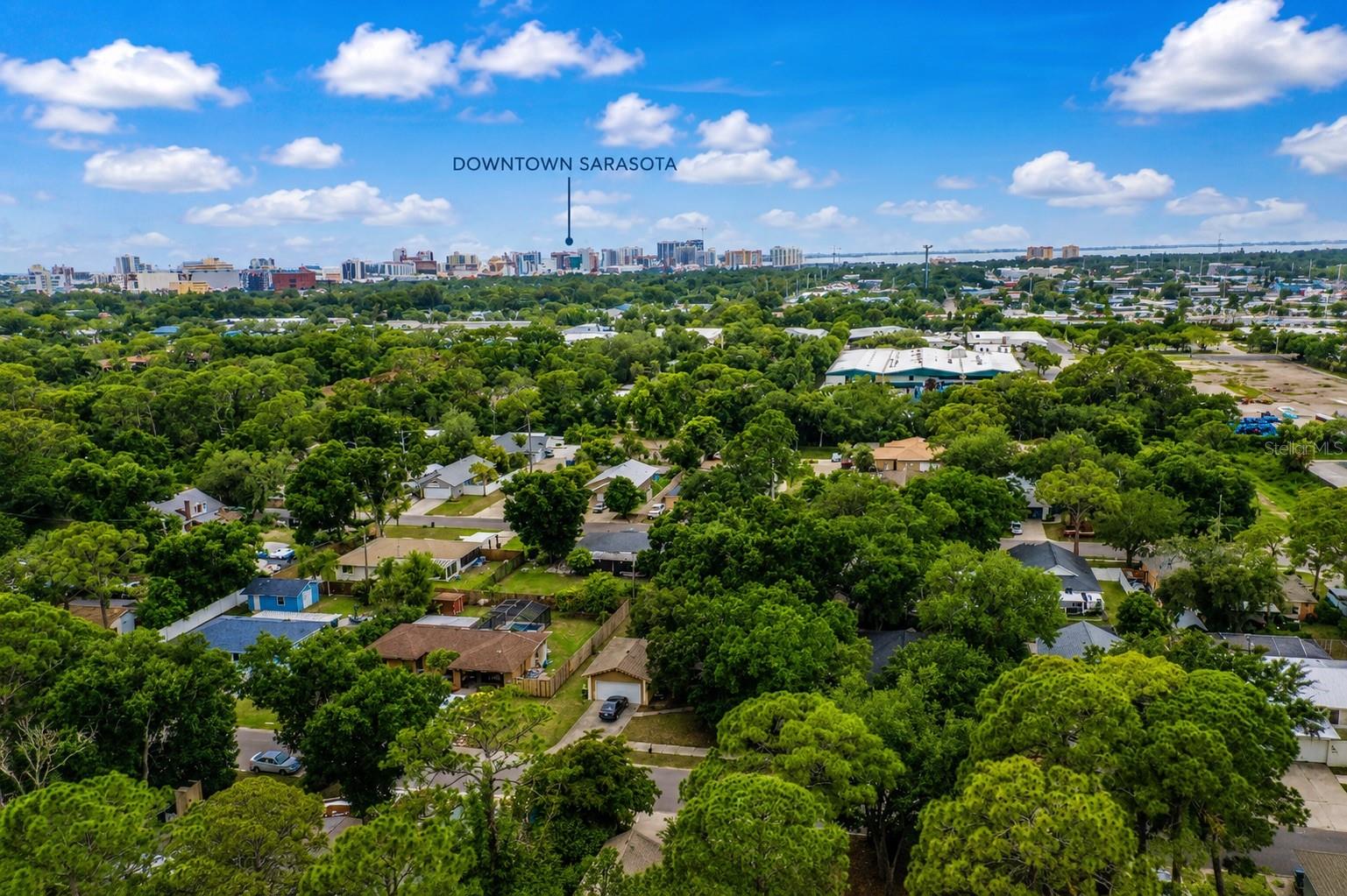 1065 LEWIS AVE, SARASOTA, FL, 34237