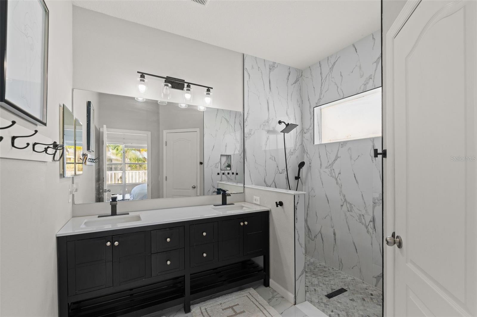 4946 NEWPORT NEWS CIR, BRADENTON, FL, 34211