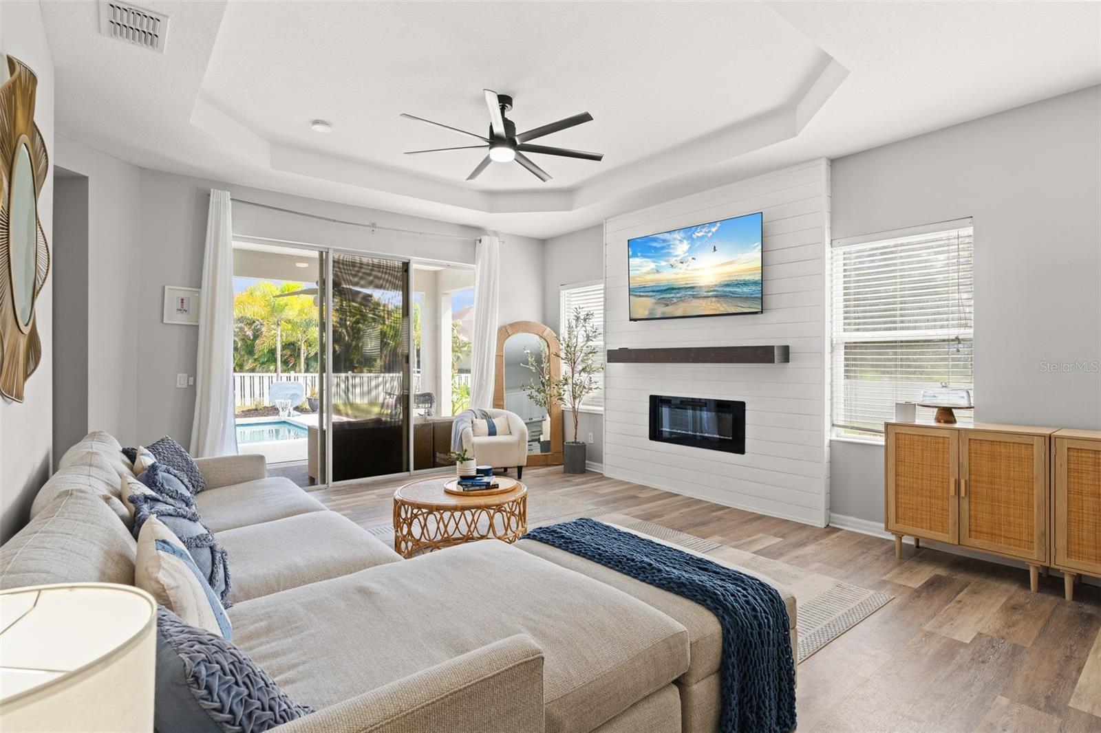 4946 NEWPORT NEWS CIR, BRADENTON, FL, 34211