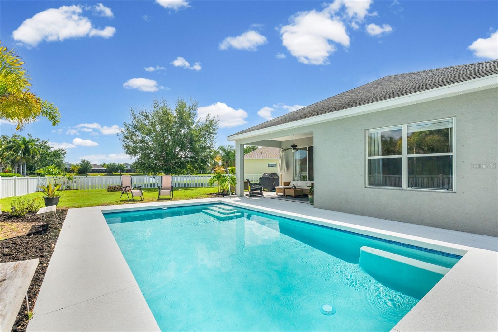 4946 NEWPORT NEWS CIR, BRADENTON, FL, 34211