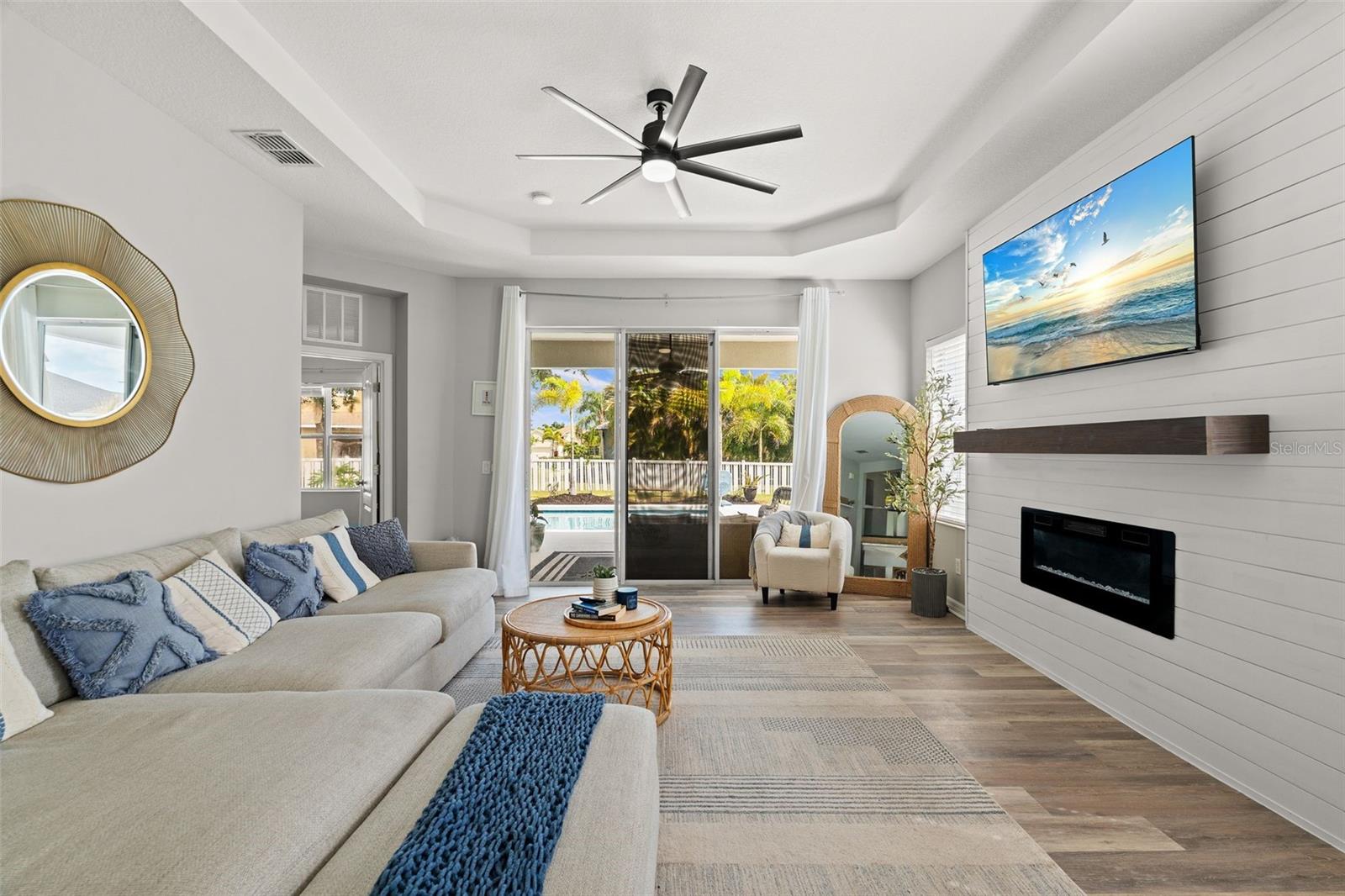 4946 NEWPORT NEWS CIR, BRADENTON, FL, 34211