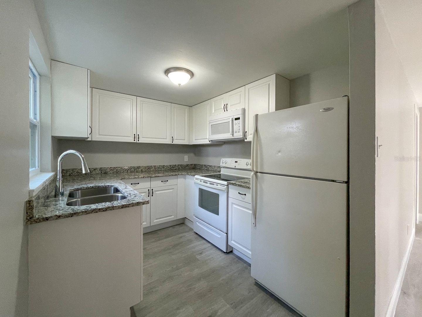 2704 E COLUMBUS DR #A, TAMPA, FL, 33605