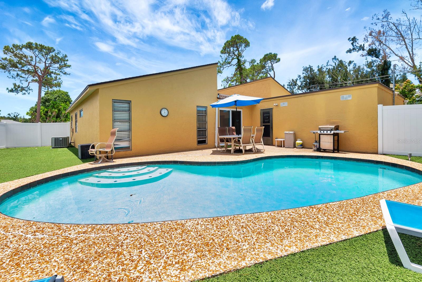 2315 RIVERWOOD PINES DR, SARASOTA, FL, 34231