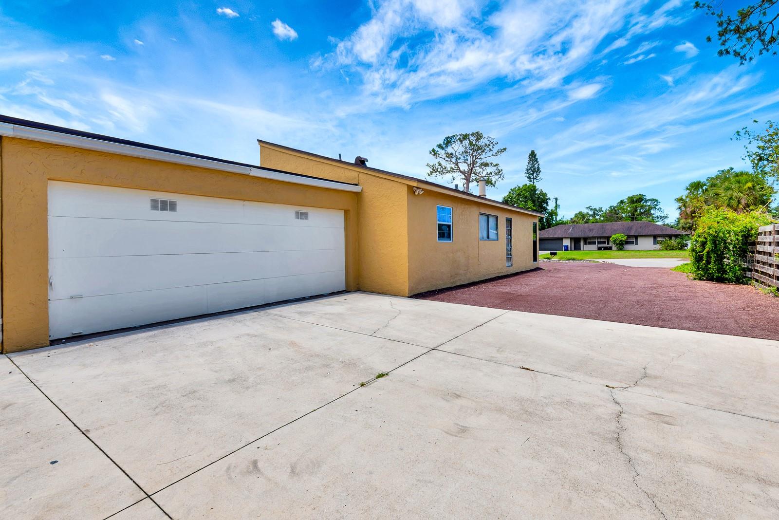 2315 RIVERWOOD PINES DR, SARASOTA, FL, 34231