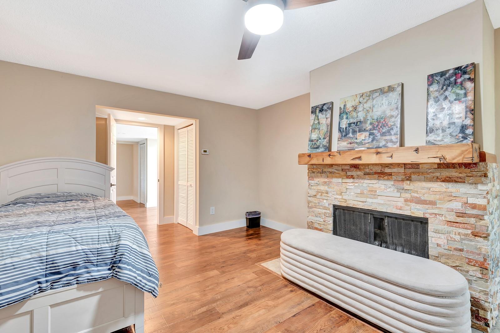 2315 RIVERWOOD PINES DR, SARASOTA, FL, 34231