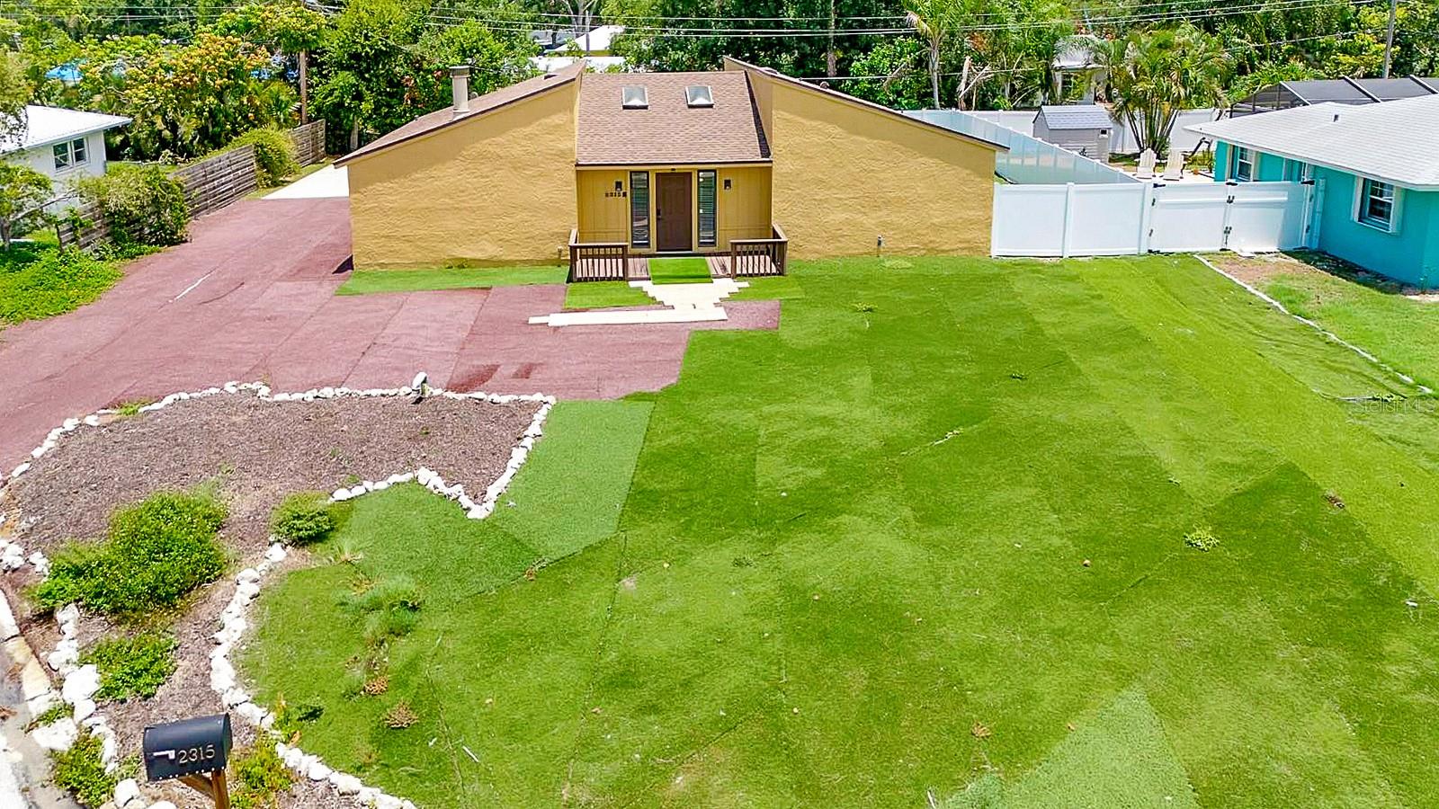2315 RIVERWOOD PINES DR, SARASOTA, FL, 34231