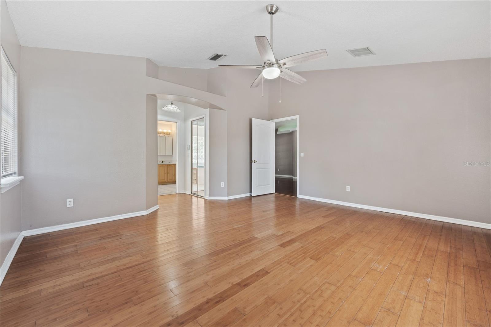 25335 MARDON CIR, PAISLEY, FL, 32767