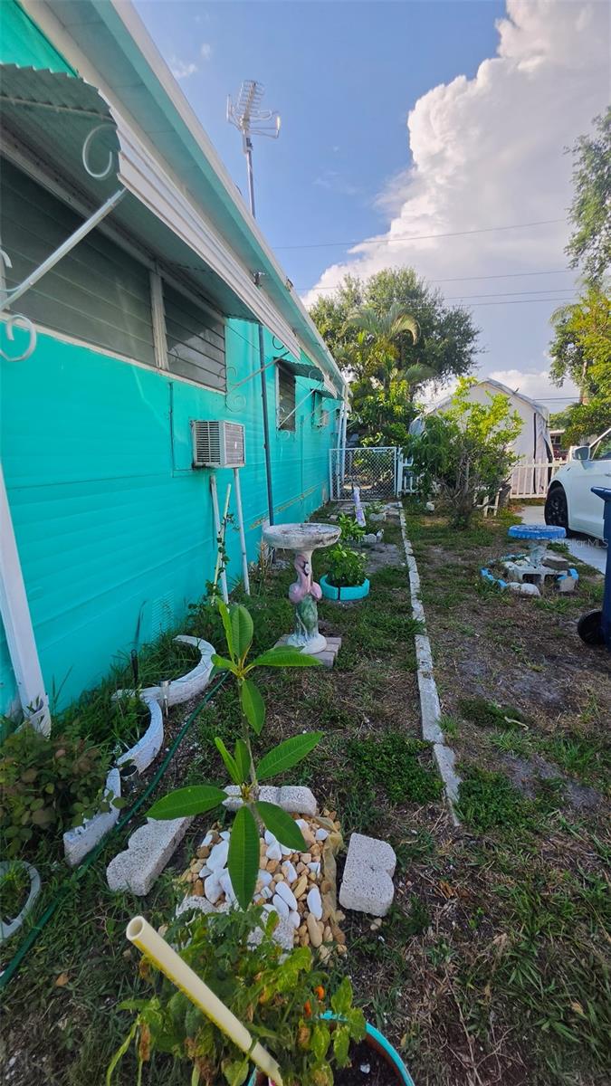 609 50TH AVE W, BRADENTON, FL, 34207