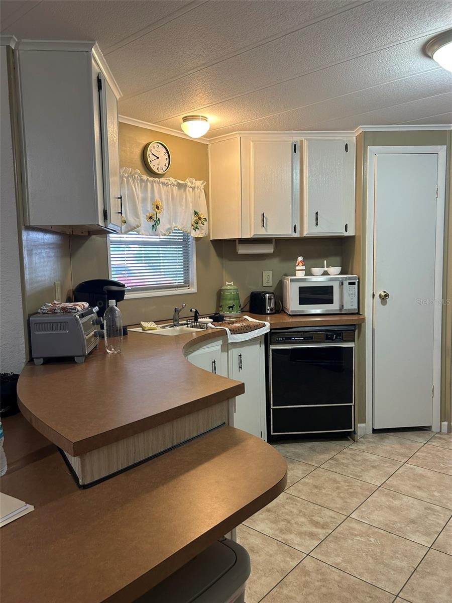 8407 WEATHERFORD AVE, BROOKSVILLE, FL, 34613