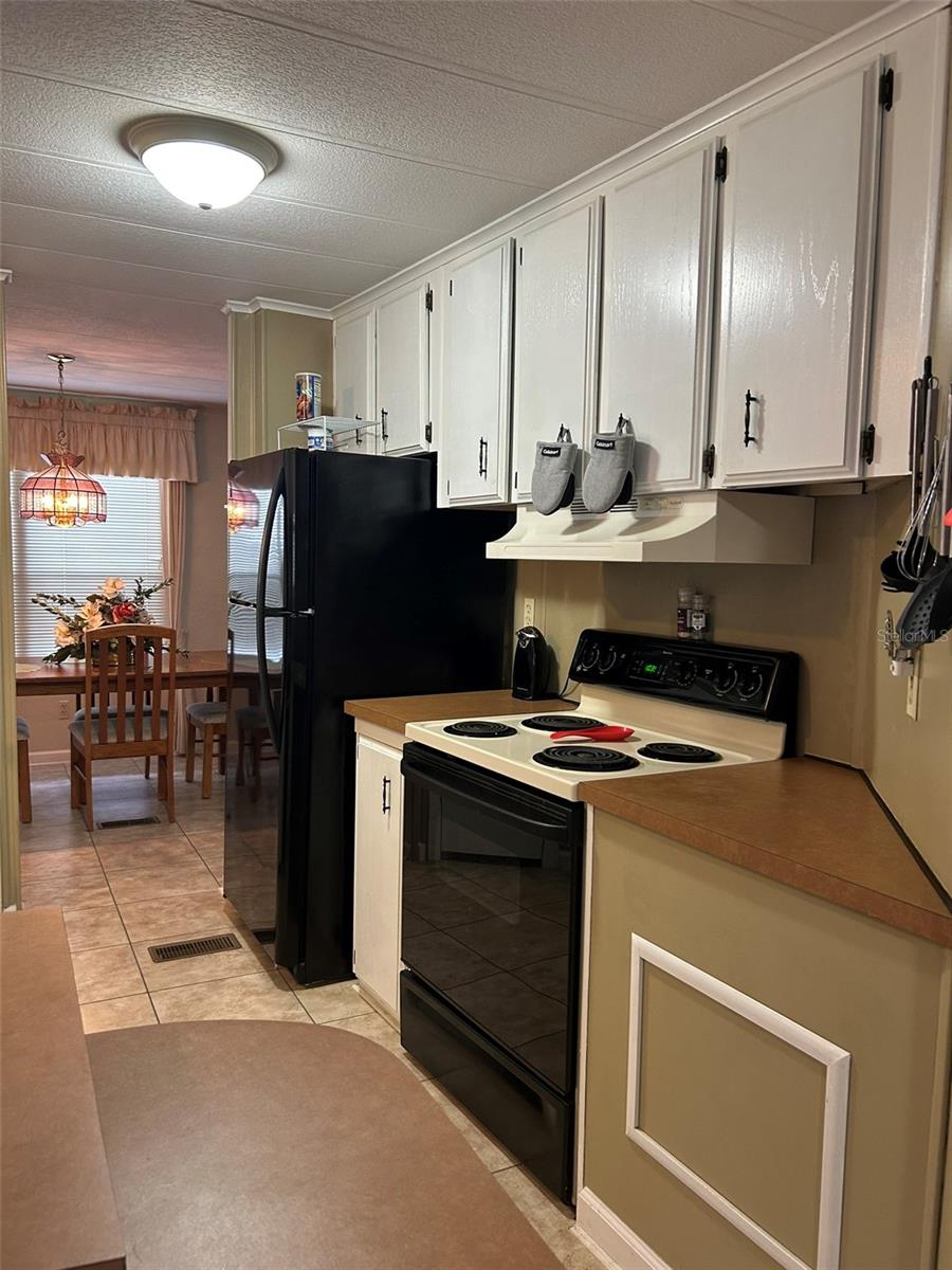 8407 WEATHERFORD AVE, BROOKSVILLE, FL, 34613
