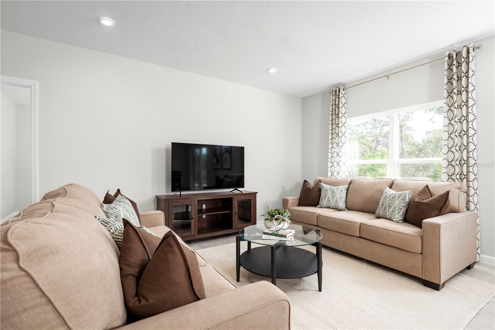 1111 HICKORY BRANCH DR, LAKELAND, FL, 33811
