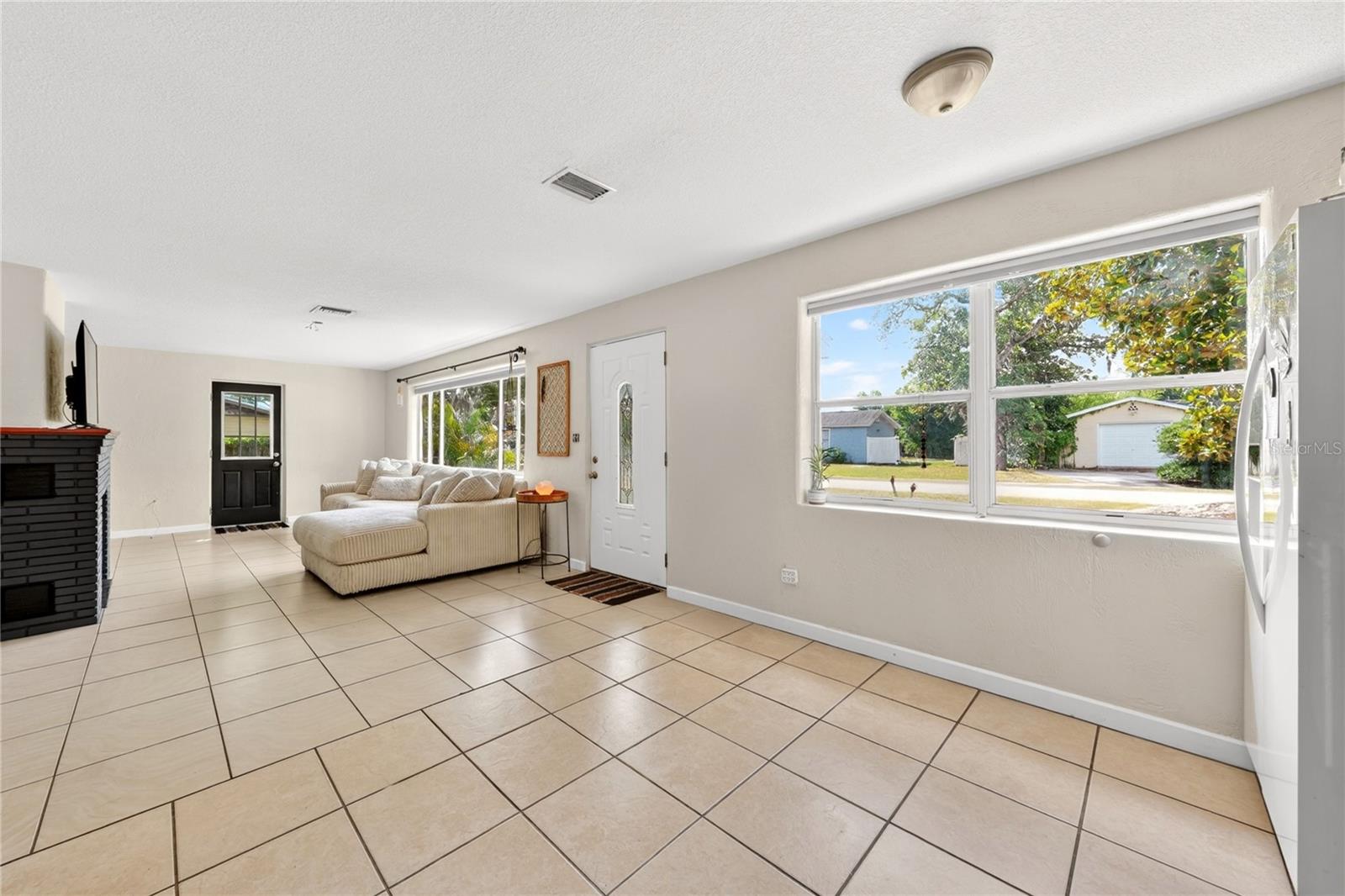 71 FAIRVIEW AVE, ORMOND BEACH, FL, 32174