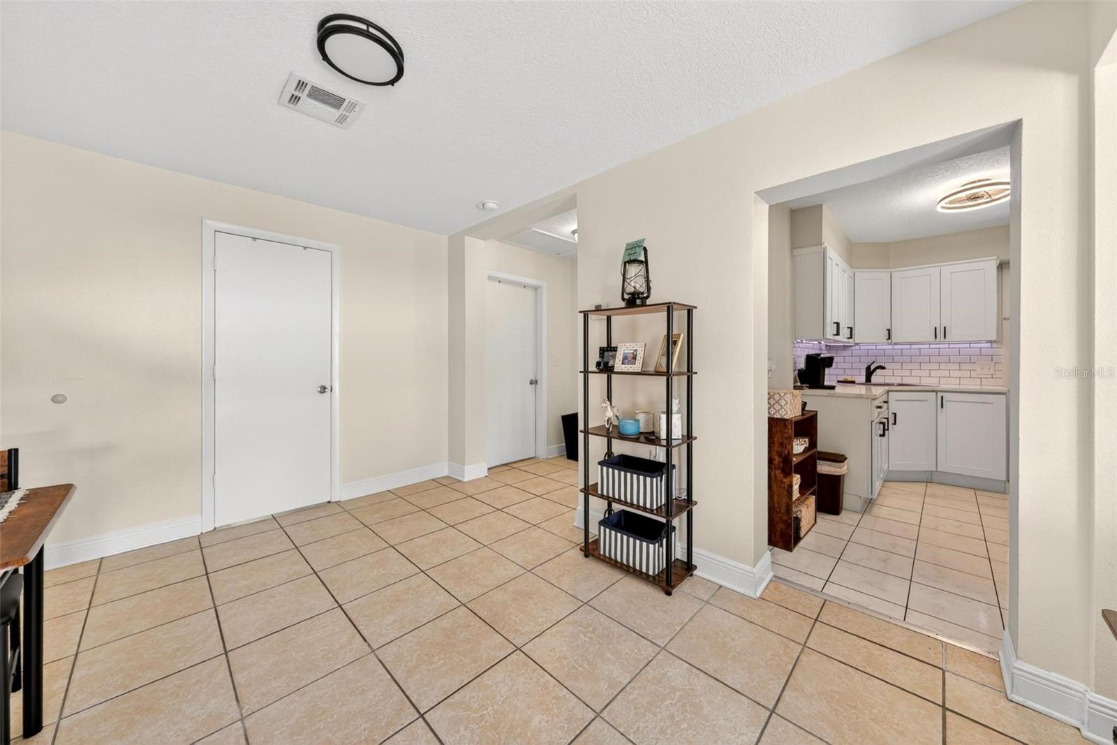 71 FAIRVIEW AVE, ORMOND BEACH, FL, 32174
