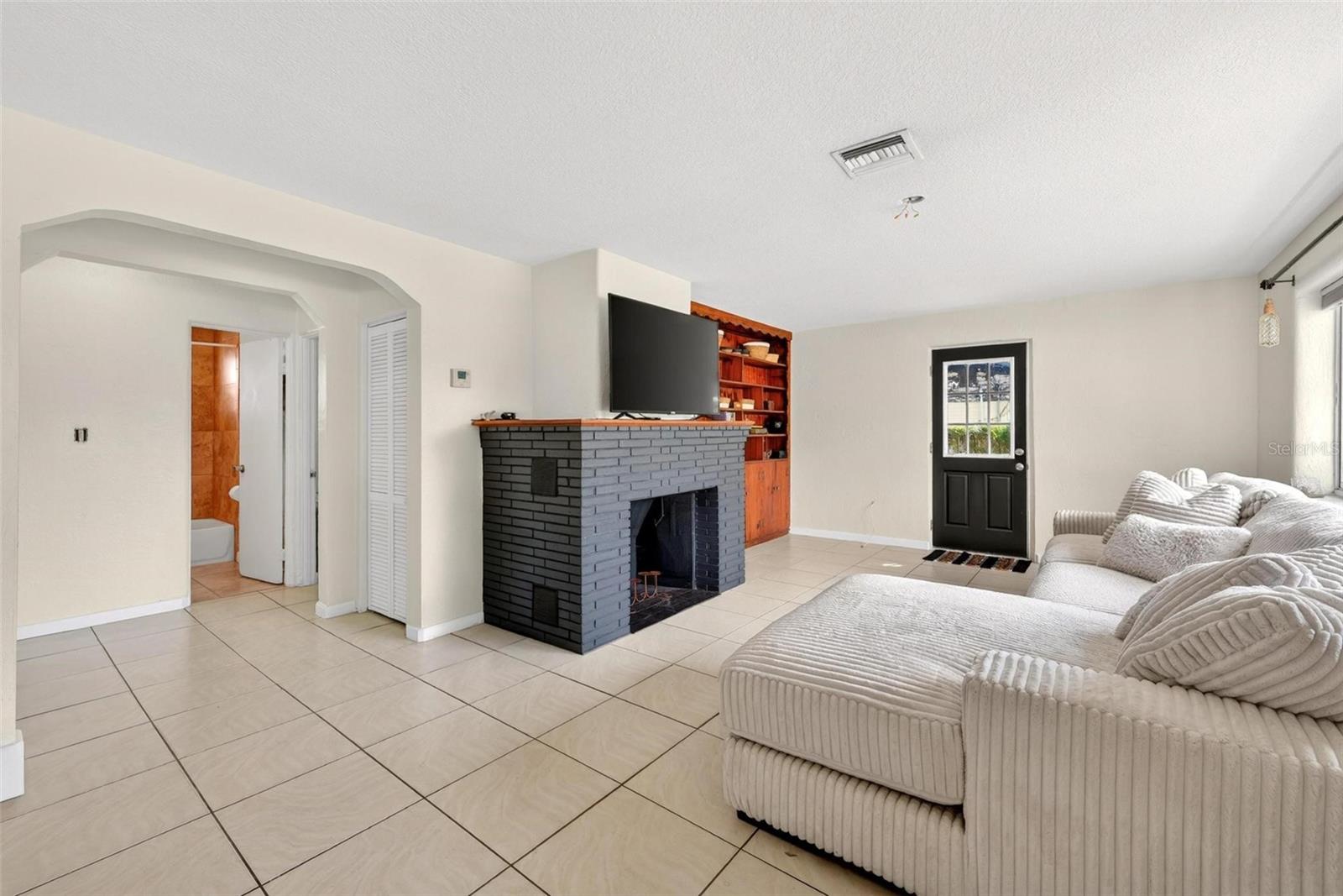 71 FAIRVIEW AVE, ORMOND BEACH, FL, 32174