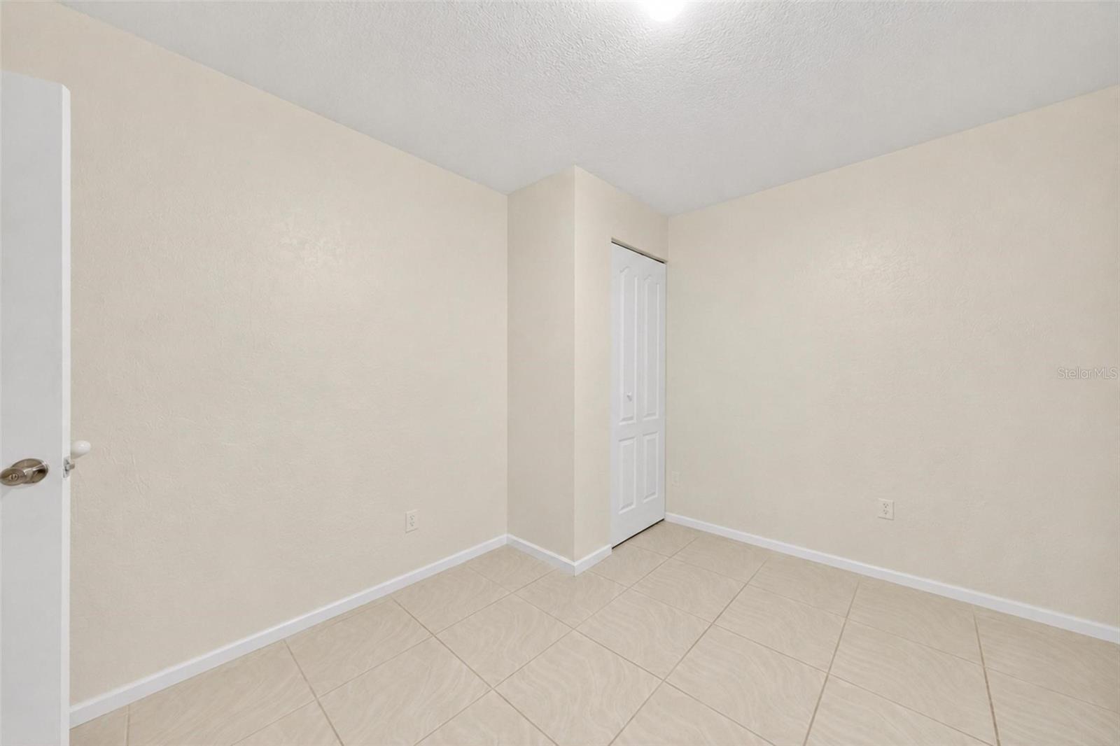 71 FAIRVIEW AVE, ORMOND BEACH, FL, 32174