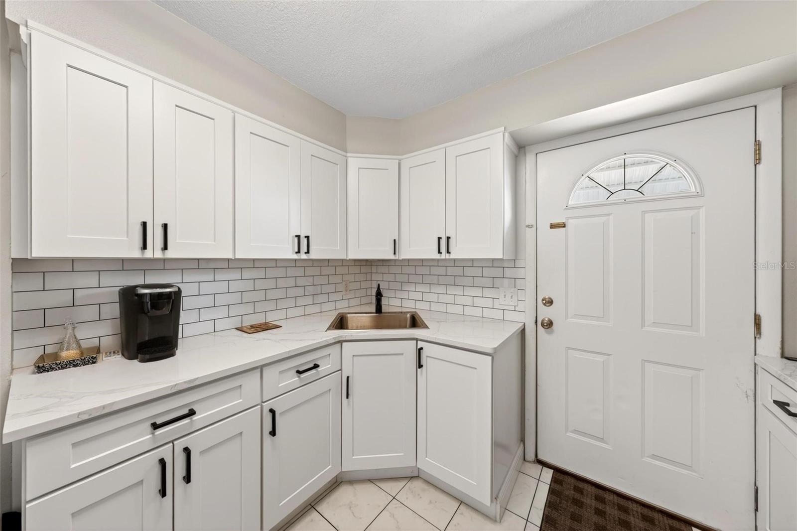 71 FAIRVIEW AVE, ORMOND BEACH, FL, 32174