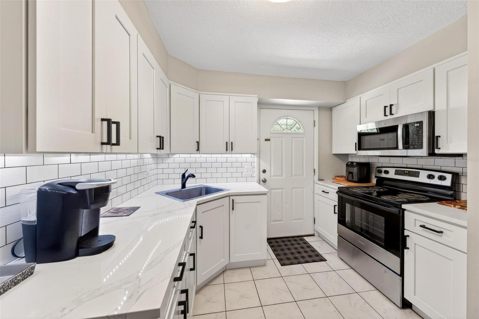 71 FAIRVIEW AVE, ORMOND BEACH, FL, 32174