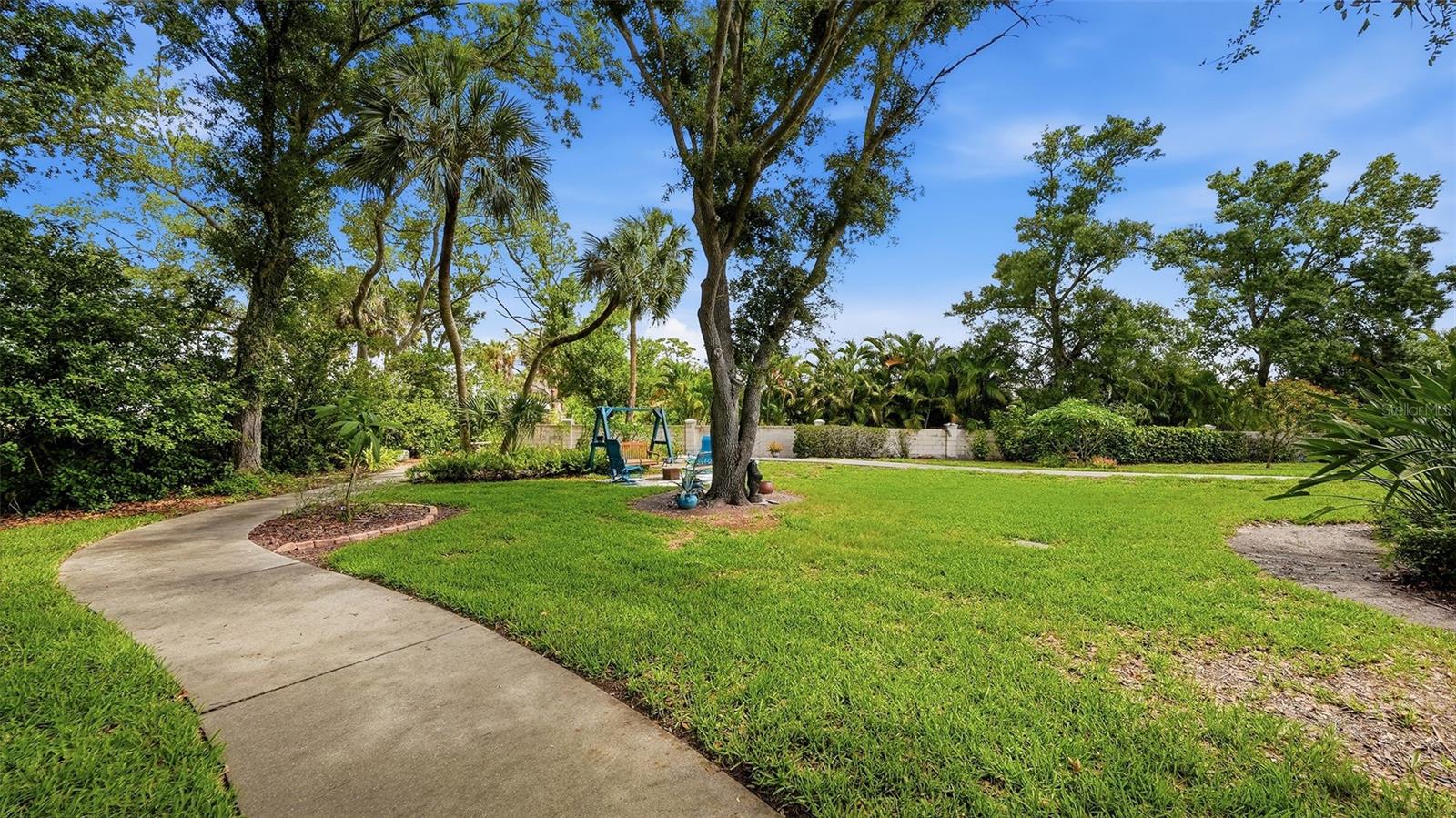 27 DOMINICA DR, ENGLEWOOD, FL, 34223
