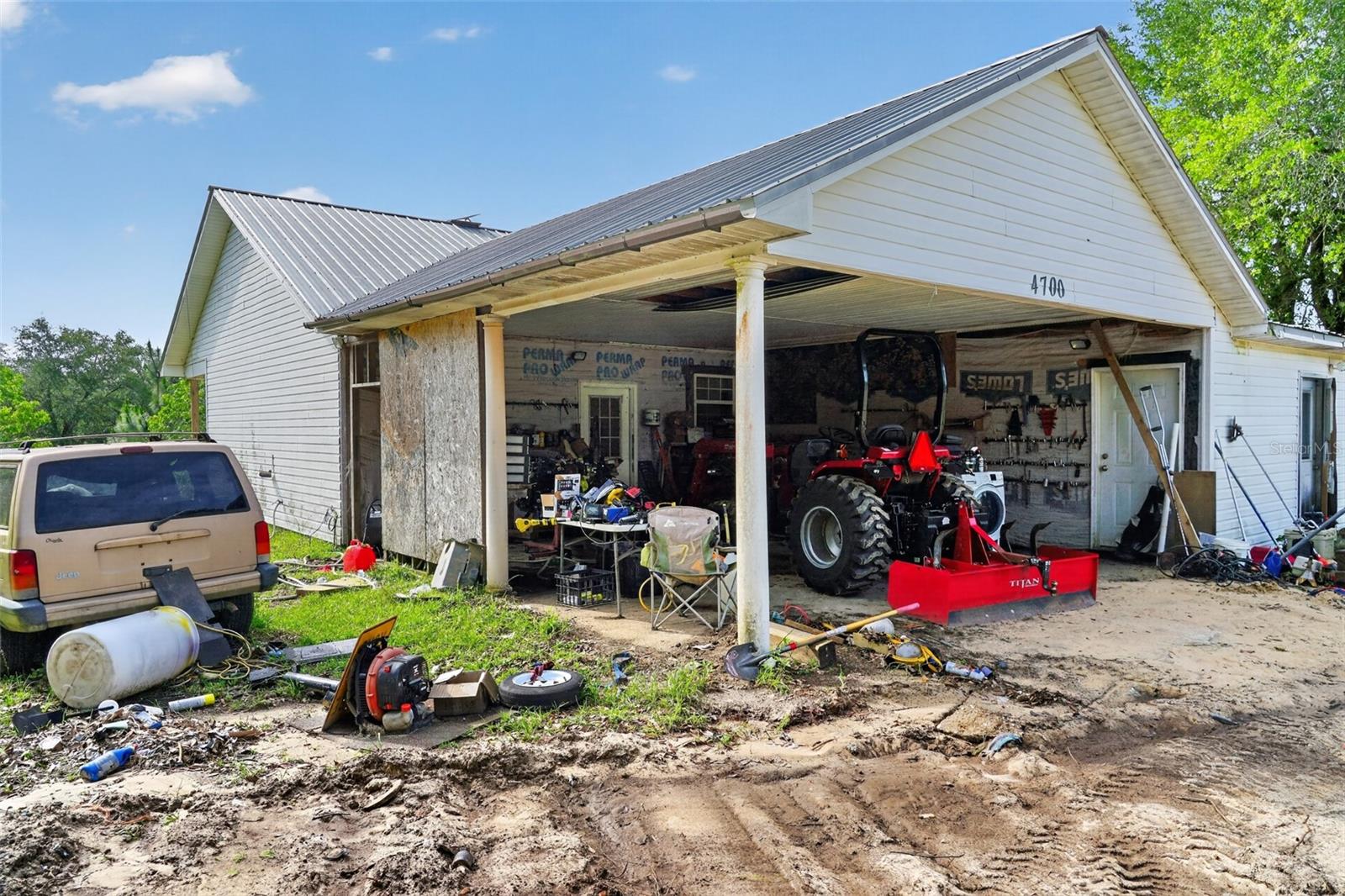 4700 WOODY RD, MARIANNA, FL, 32448