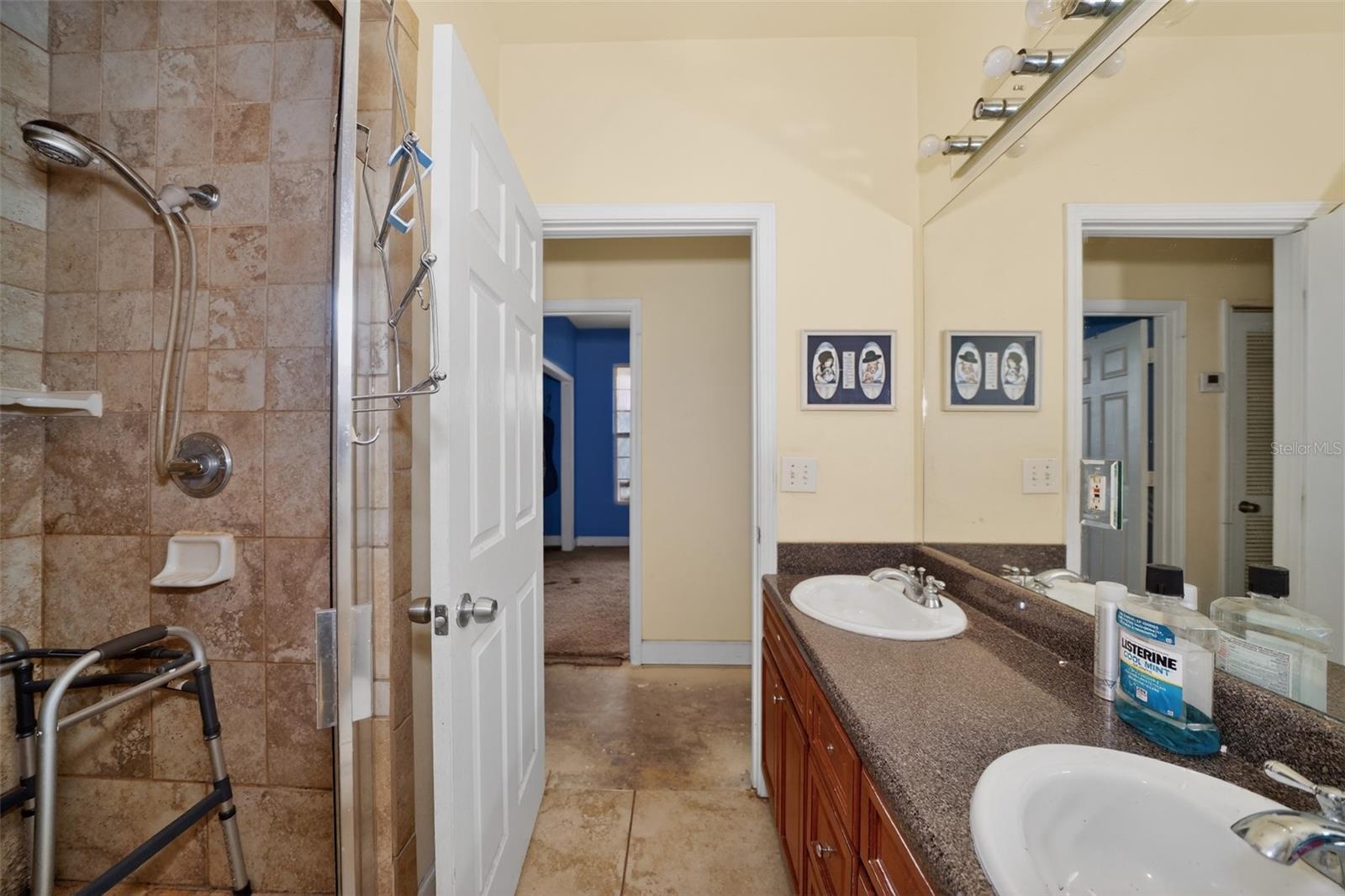 4700 WOODY RD, MARIANNA, FL, 32448