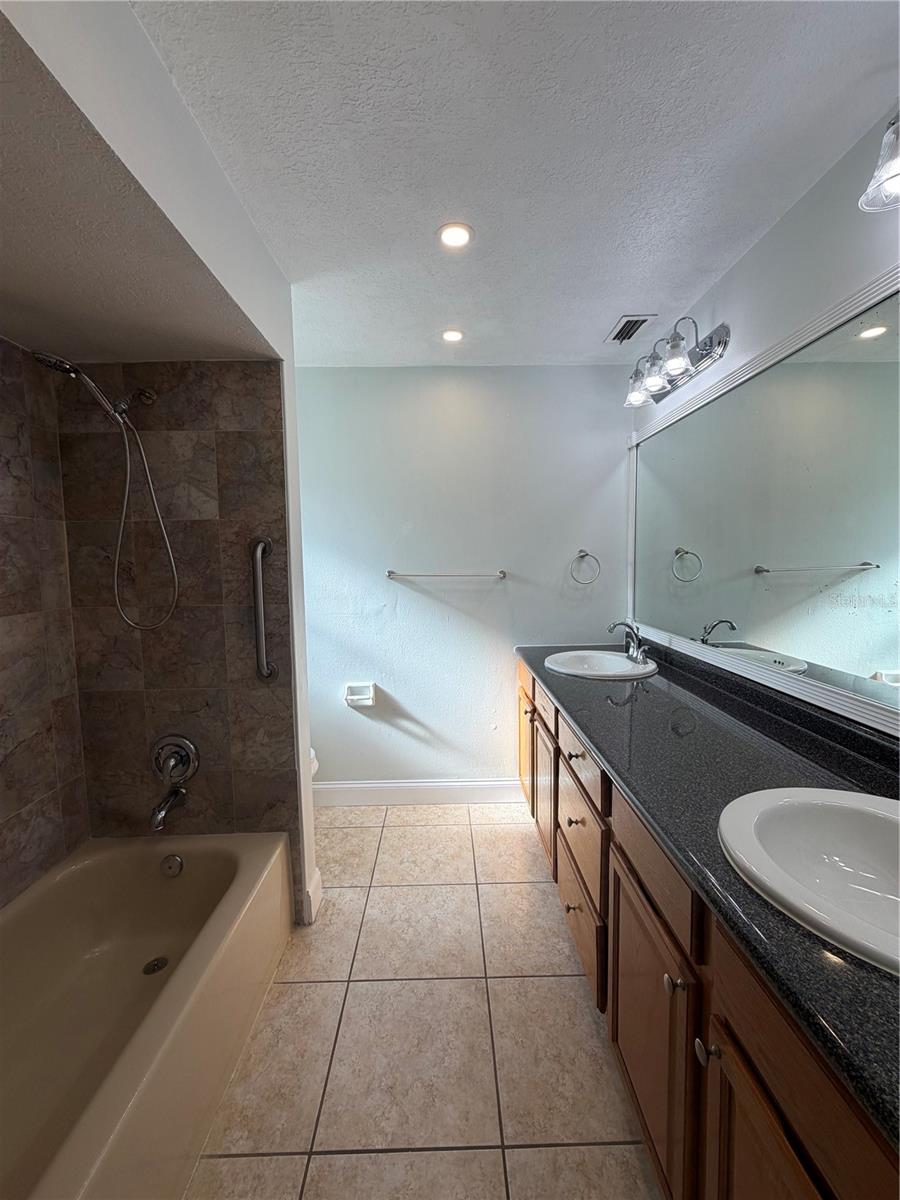 6933 REMBRANDT DR, ORLANDO, FL, 32818