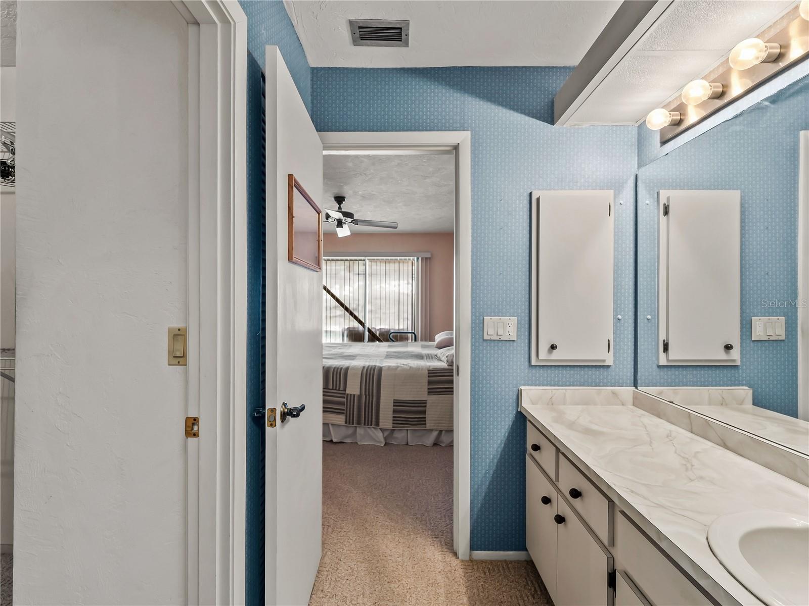 1619 E CYPRESS POINT DR, VENICE, FL, 34293