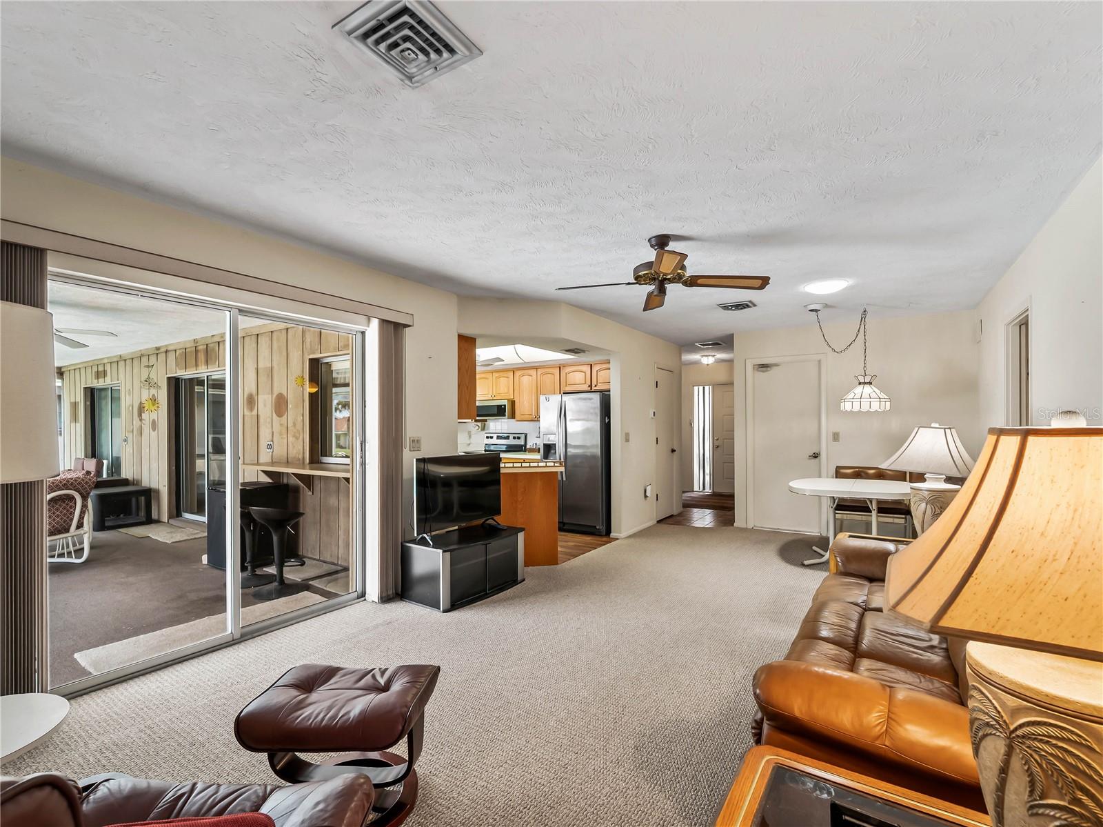 1619 E CYPRESS POINT DR, VENICE, FL, 34293