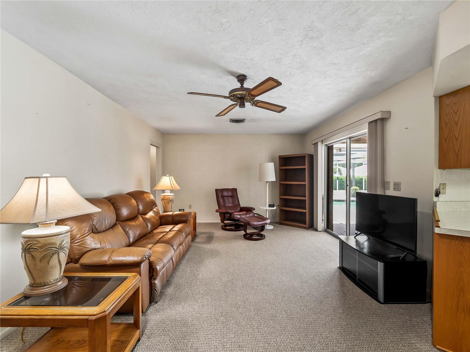 1619 E CYPRESS POINT DR, VENICE, FL, 34293