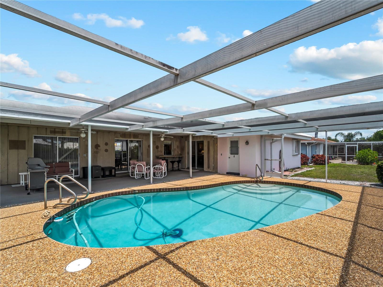1619 E CYPRESS POINT DR, VENICE, FL, 34293