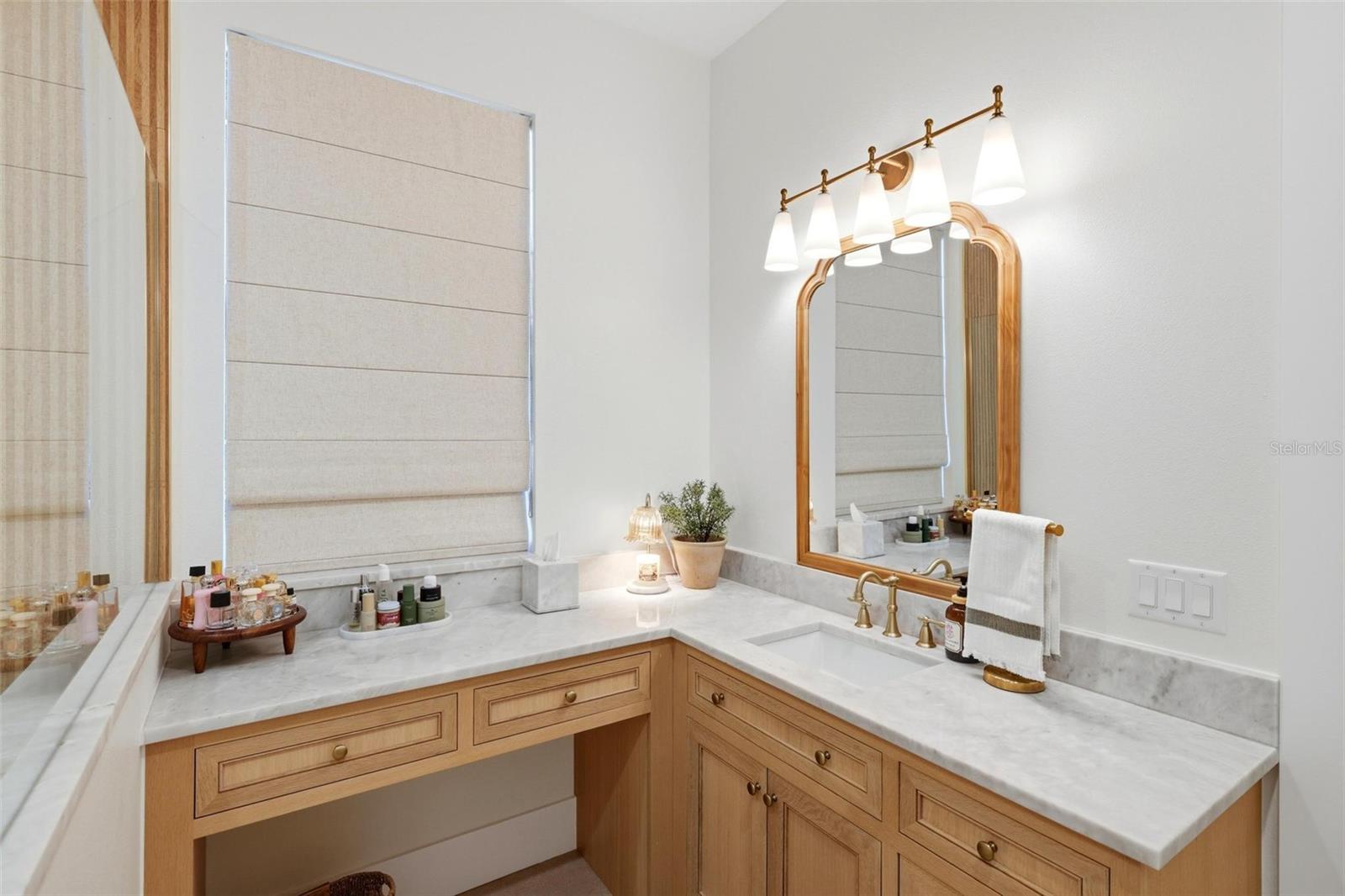 295 WHITE MARSH LN, ROTONDA WEST, FL, 33947