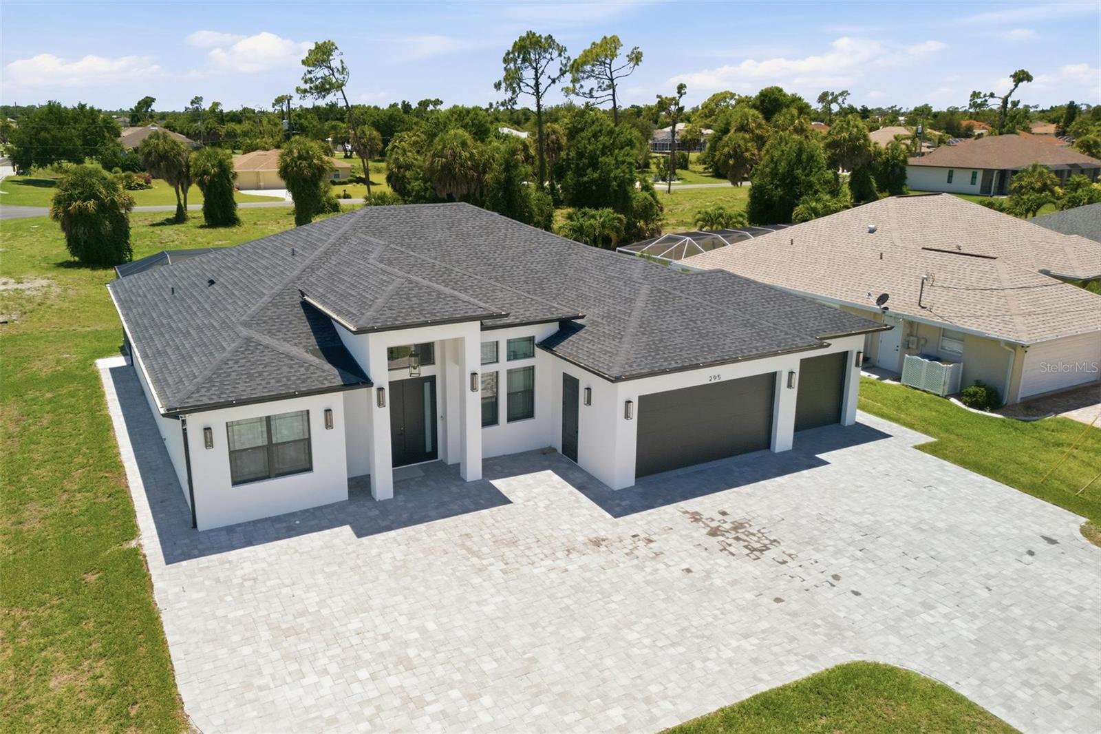 295 WHITE MARSH LN, ROTONDA WEST, FL, 33947