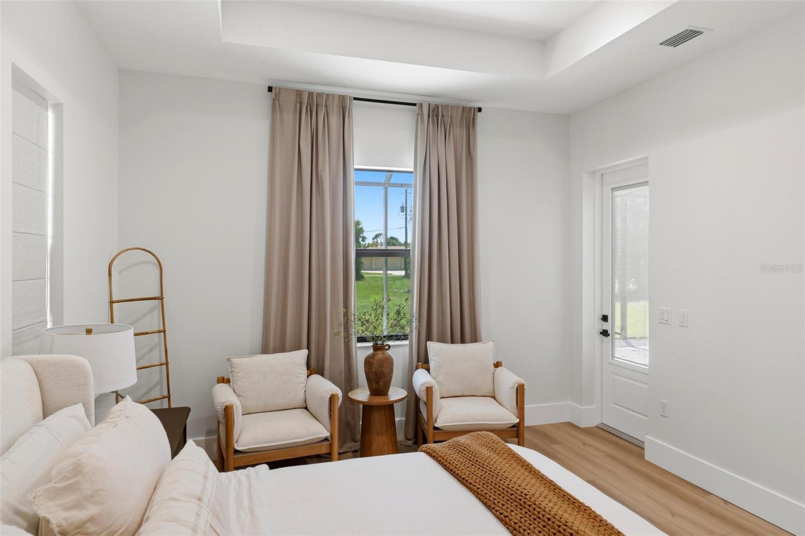 295 WHITE MARSH LN, ROTONDA WEST, FL, 33947