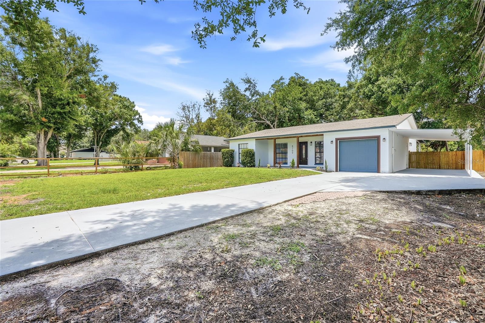 8709 FOUNTAIN AVE, TAMPA, FL, 33615