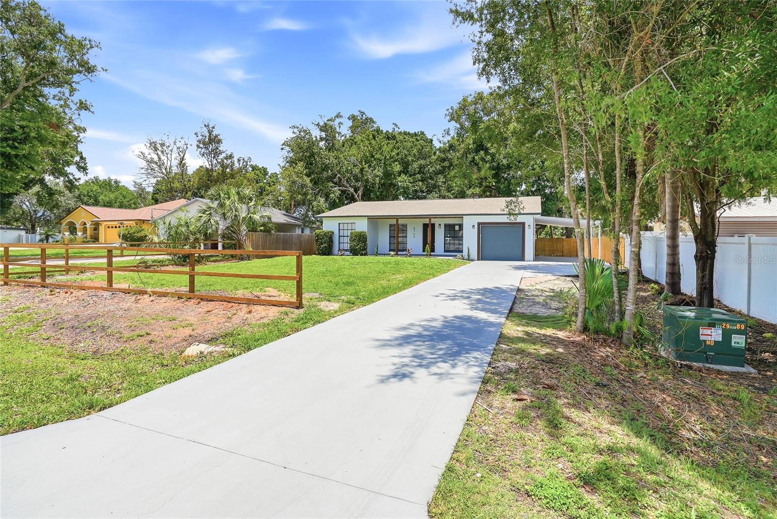 8709 FOUNTAIN AVE, TAMPA, FL, 33615