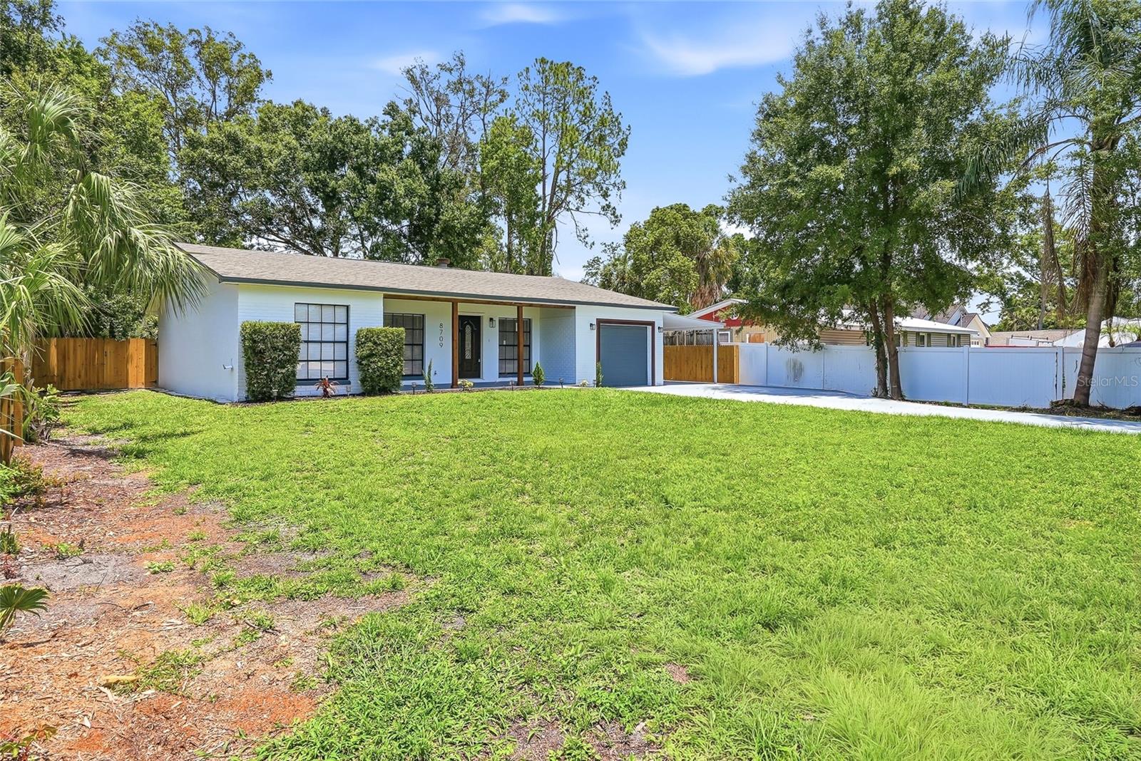 8709 FOUNTAIN AVE, TAMPA, FL, 33615