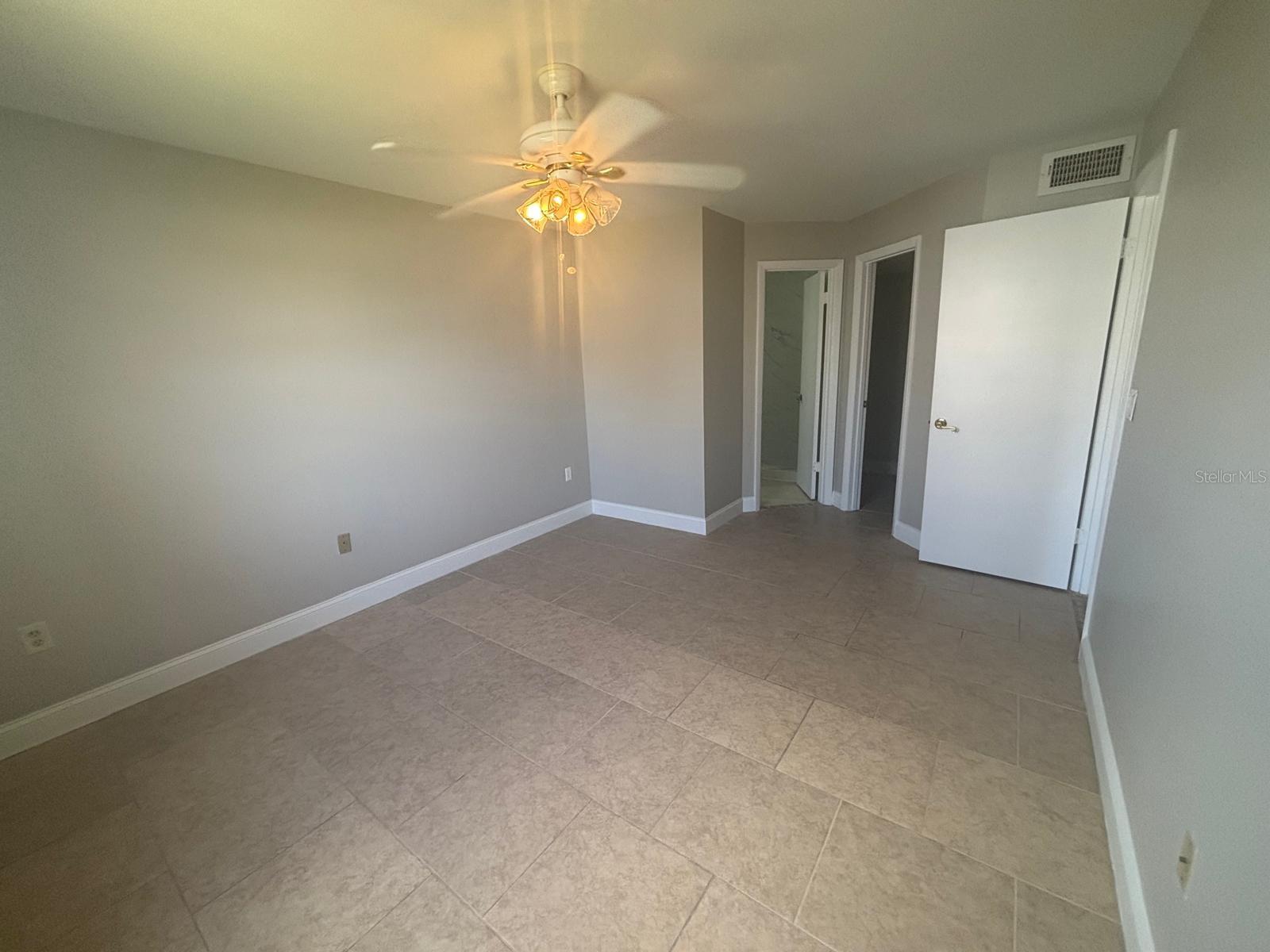 3038 PARKWAY BLVD #208, KISSIMMEE, FL, 34747