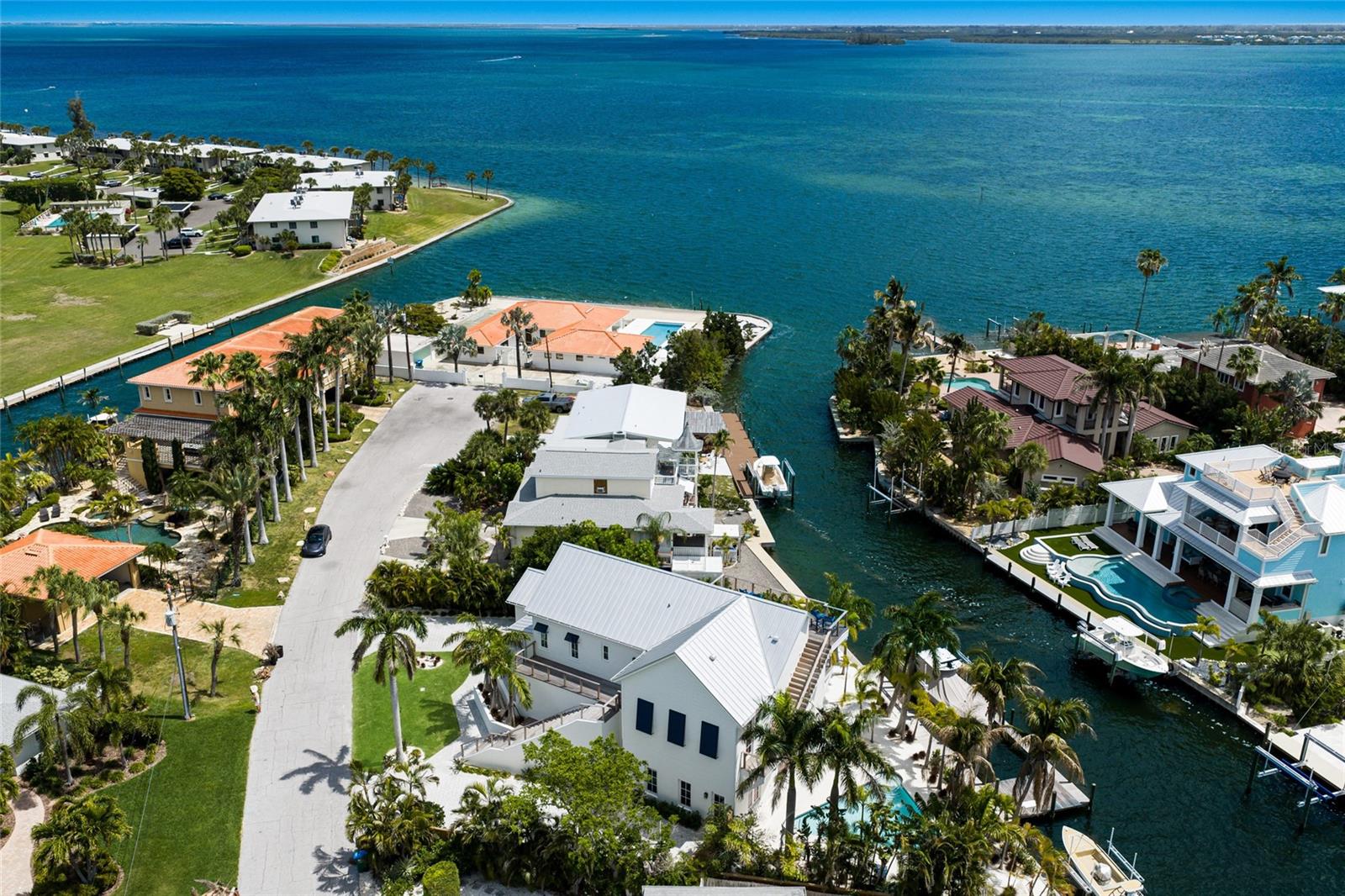 511 59TH ST, BRADENTON BEACH, FL, 34217