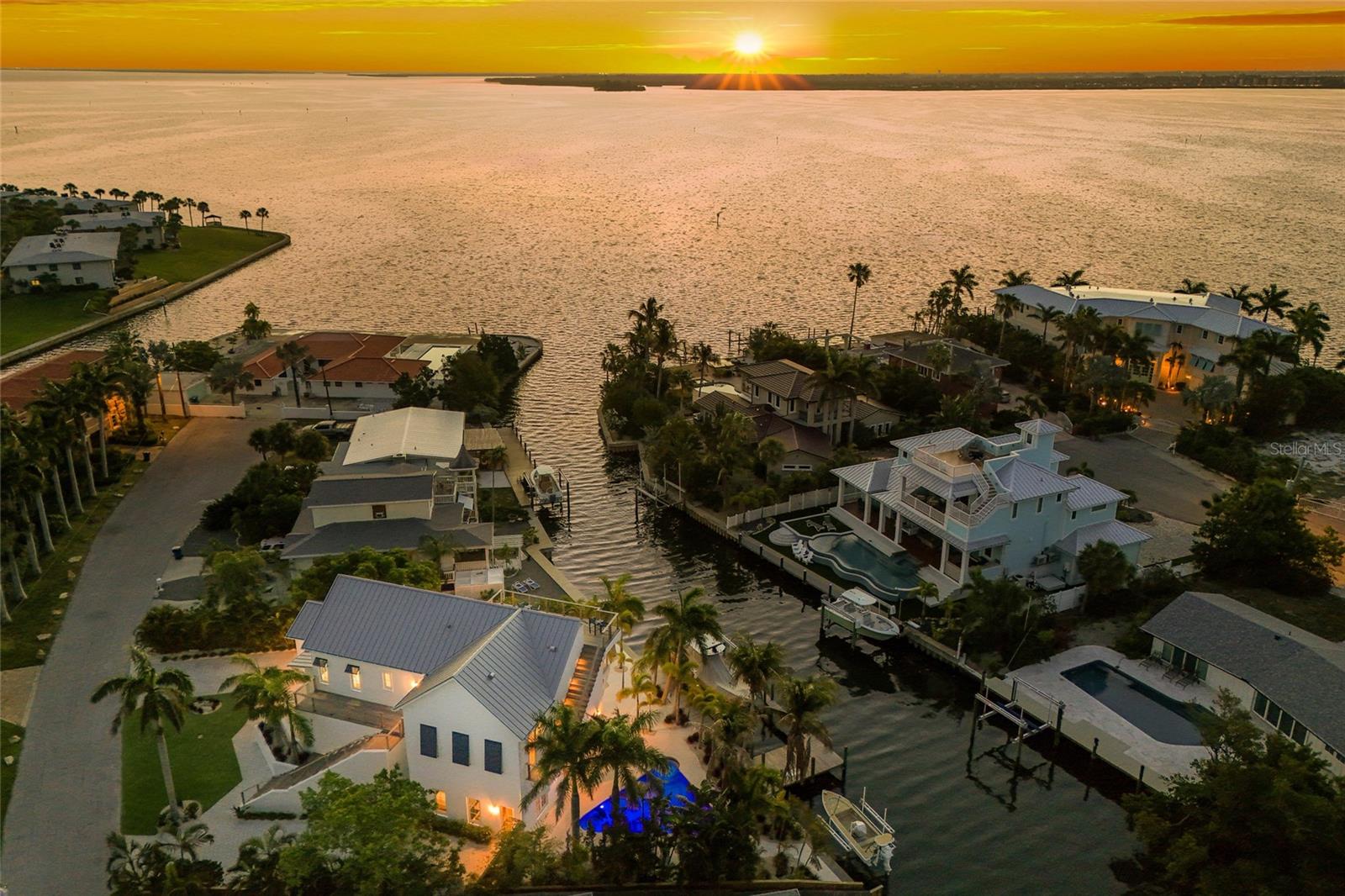 511 59TH ST, BRADENTON BEACH, FL, 34217