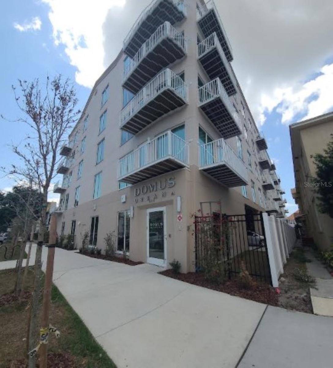 644 3RD AVE S #408, ST PETERSBURG, FL, 33701