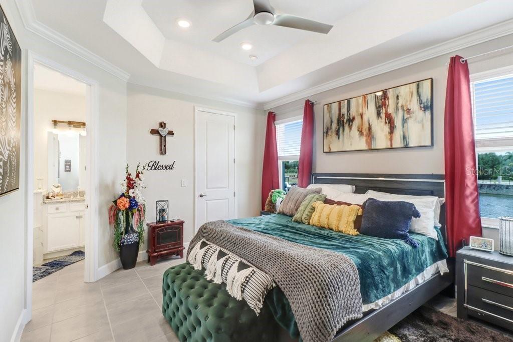 5425 WISHING ARCH DR, APOLLO BEACH, FL, 33572