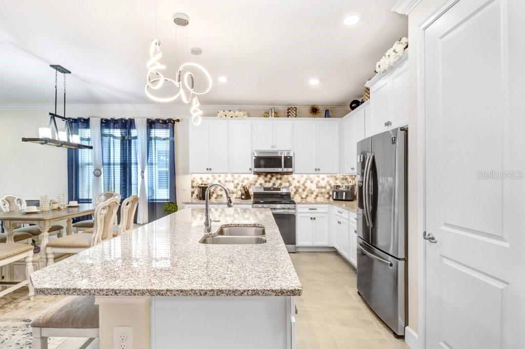 5425 WISHING ARCH DR, APOLLO BEACH, FL, 33572