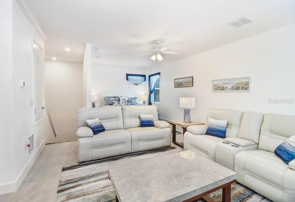 5425 WISHING ARCH DR, APOLLO BEACH, FL, 33572