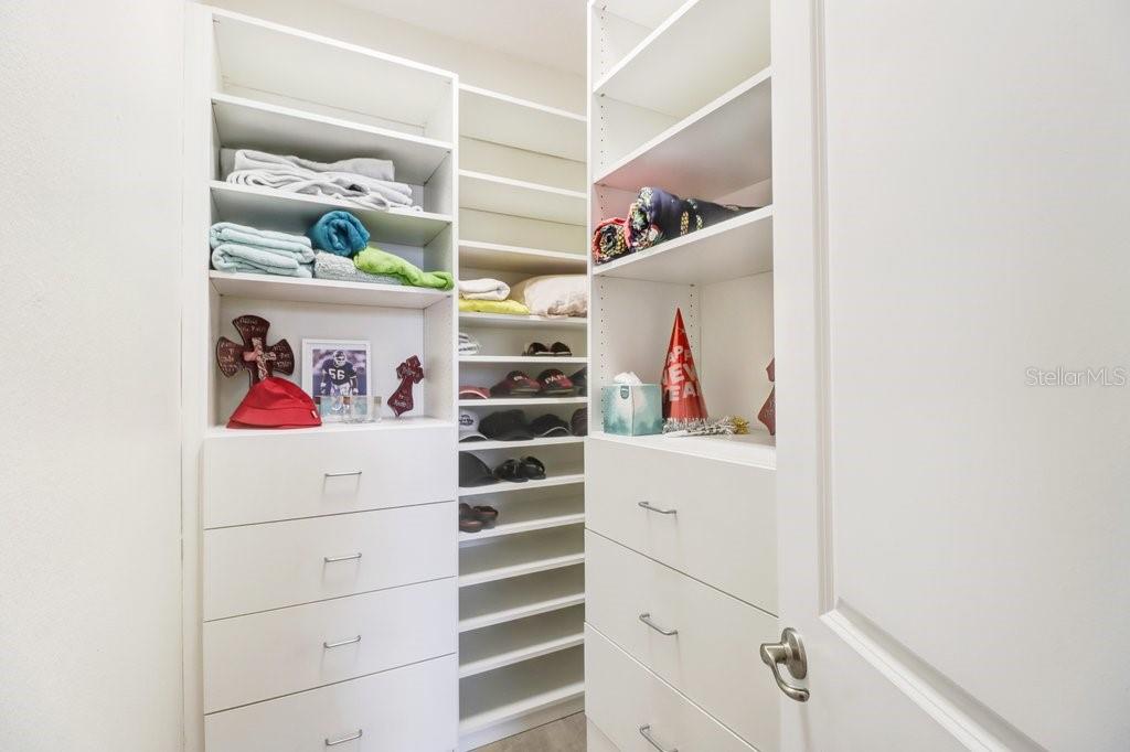 5425 WISHING ARCH DR, APOLLO BEACH, FL, 33572