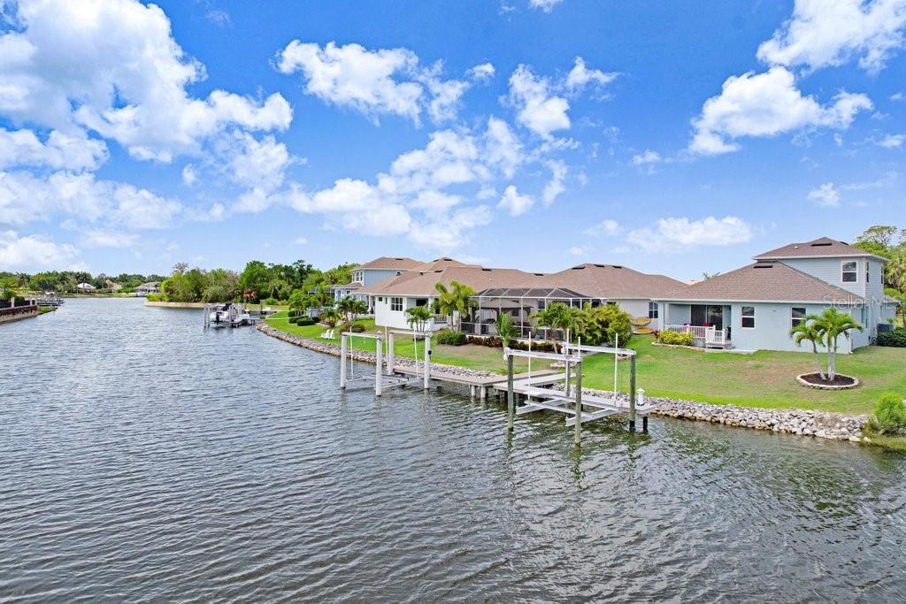 5425 WISHING ARCH DR, APOLLO BEACH, FL, 33572