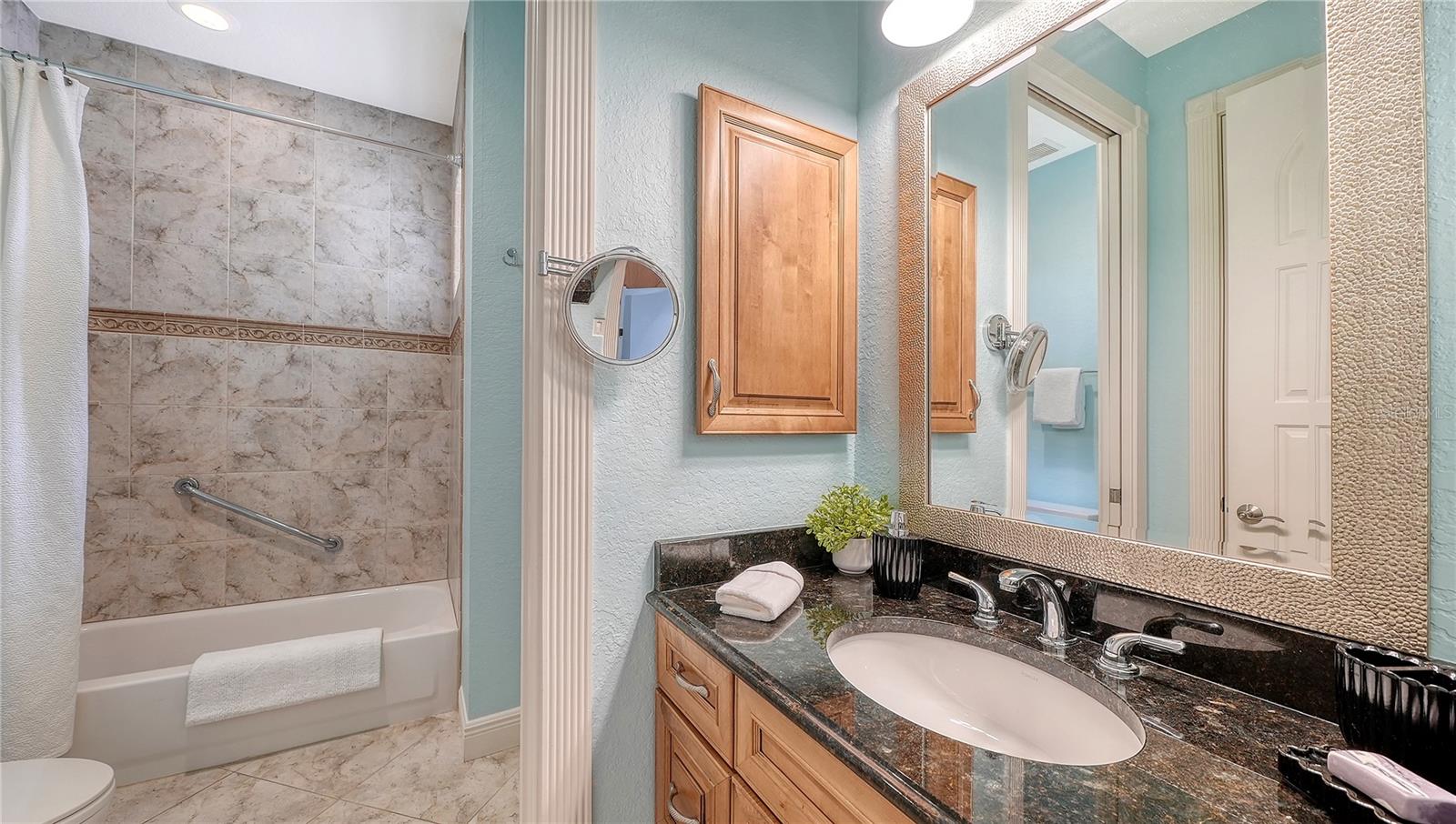 1630 ASSISI DR #18, SARASOTA, FL, 34231