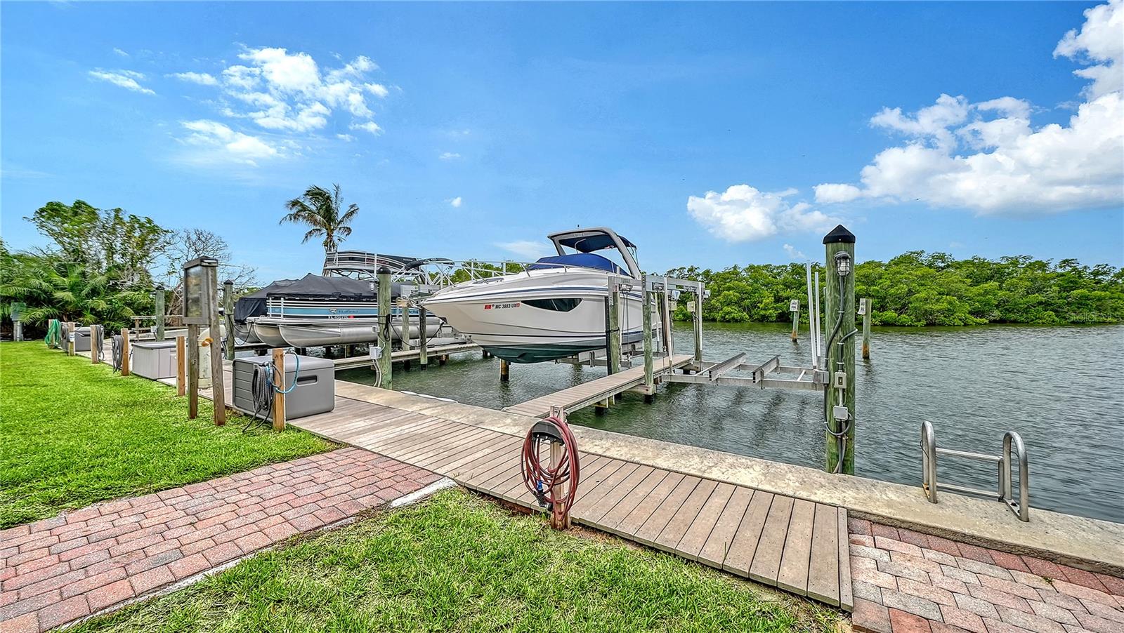 1630 ASSISI DR #18, SARASOTA, FL, 34231