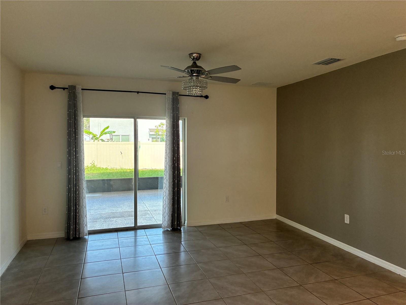 2755 COMMON FIG RUN, WESLEY CHAPEL, FL, 33543