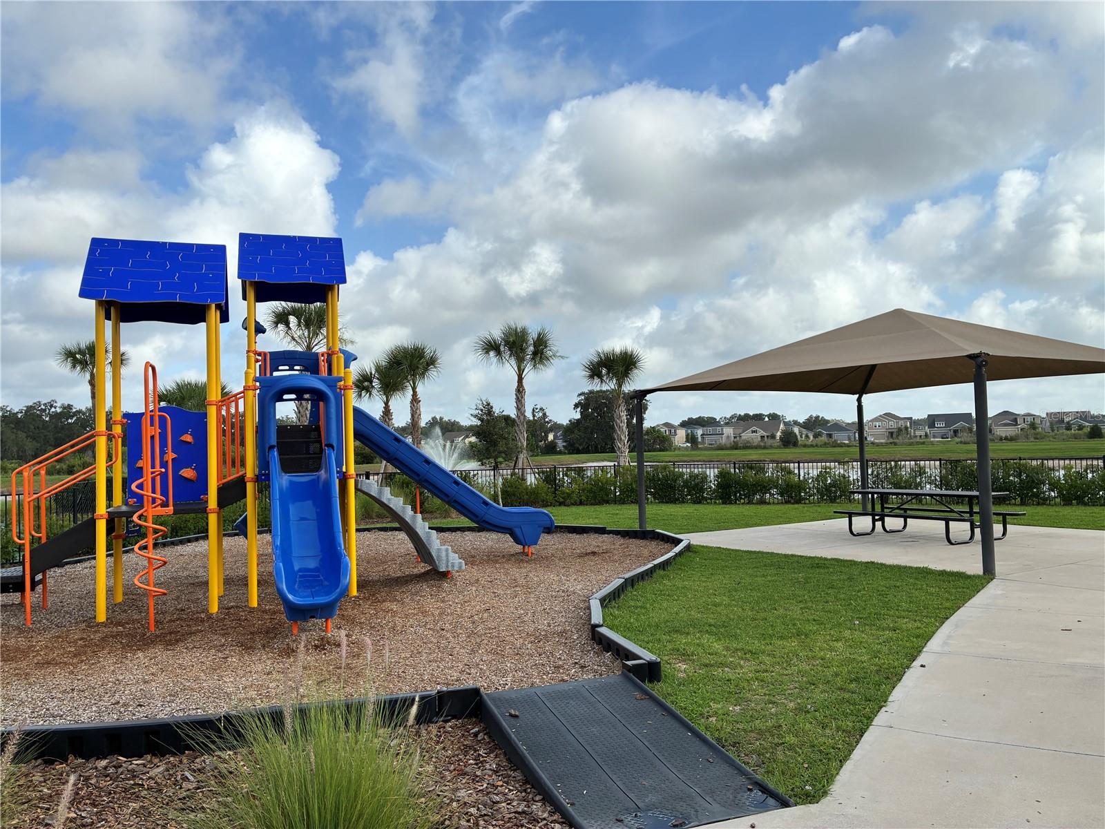 2755 COMMON FIG RUN, WESLEY CHAPEL, FL, 33543